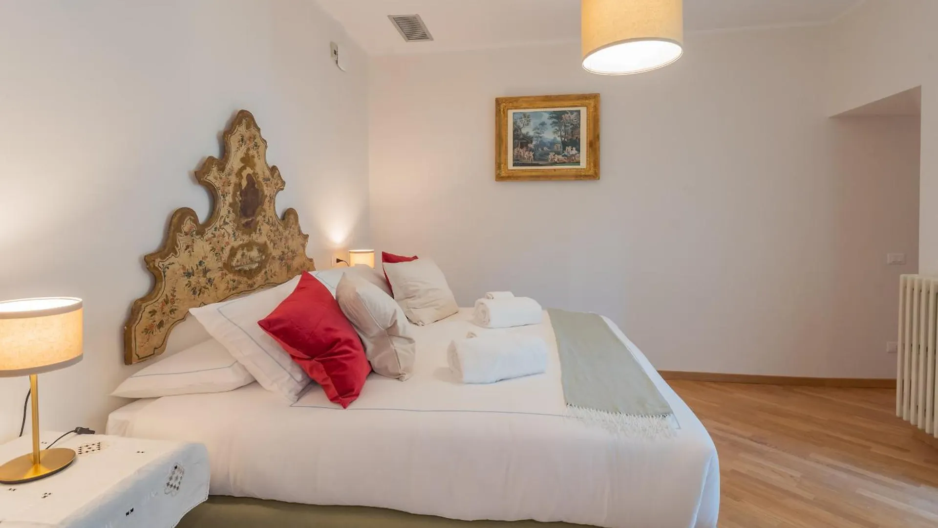 Luxury Apartments In Villa Cardinal Ciceri By Rent All Como San Fermo della Battaglia