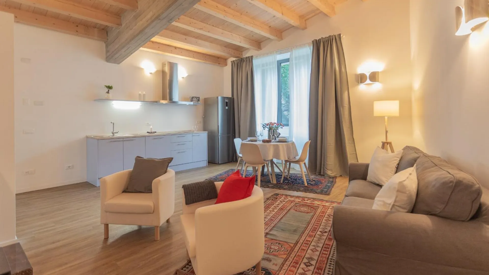 Luxury Apartments In Villa Cardinal Ciceri By Rent All Como San Fermo della Battaglia Italy