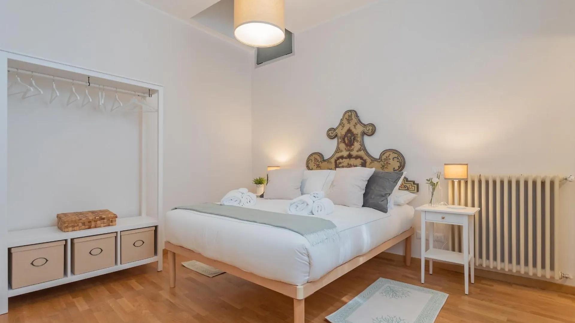 Luxury Apartments In Villa Cardinal Ciceri By Rent All Como San Fermo della Battaglia Italy