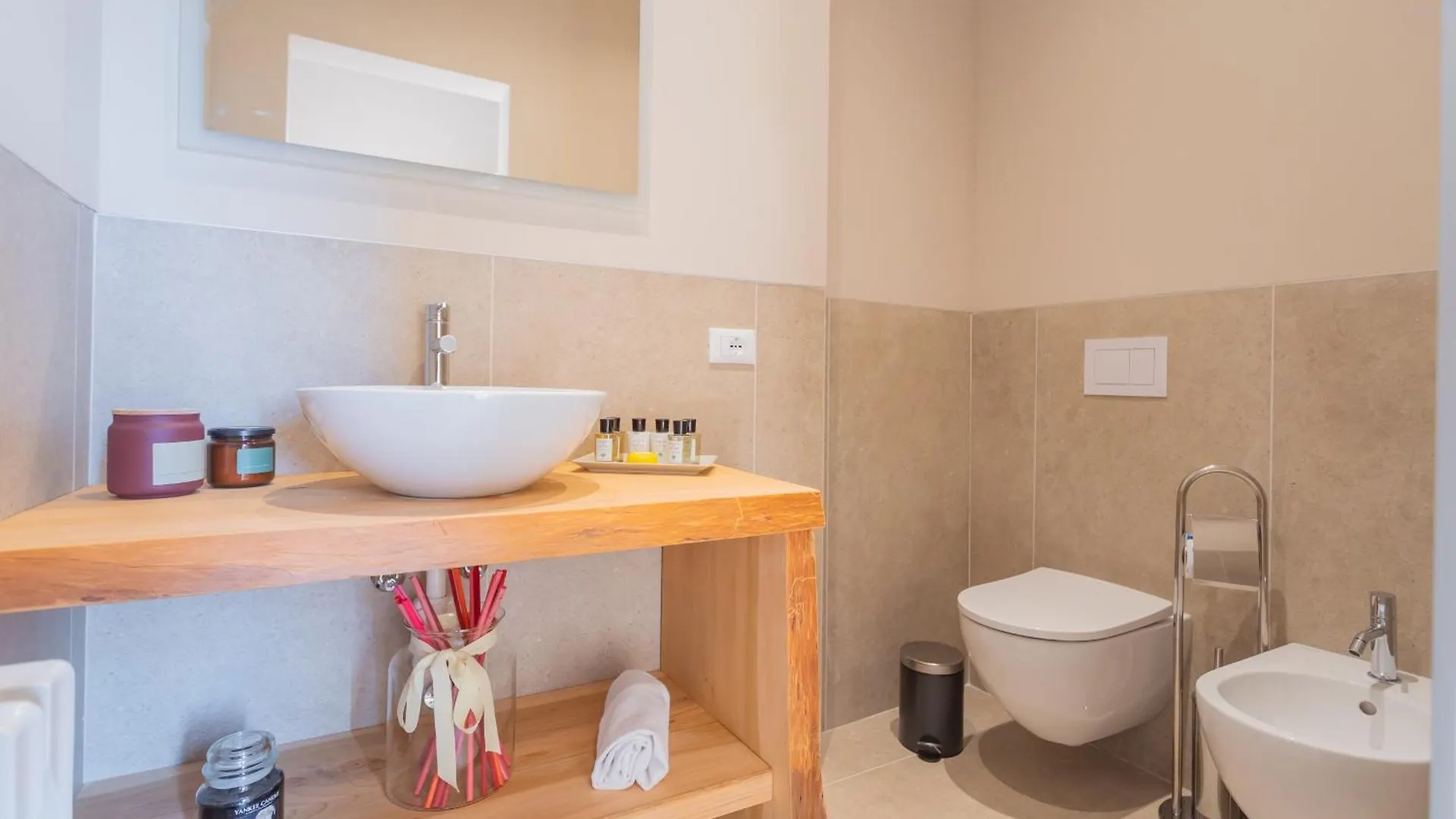 Luxury Apartments In Villa Cardinal Ciceri By Rent All Como San Fermo della Battaglia 0*,