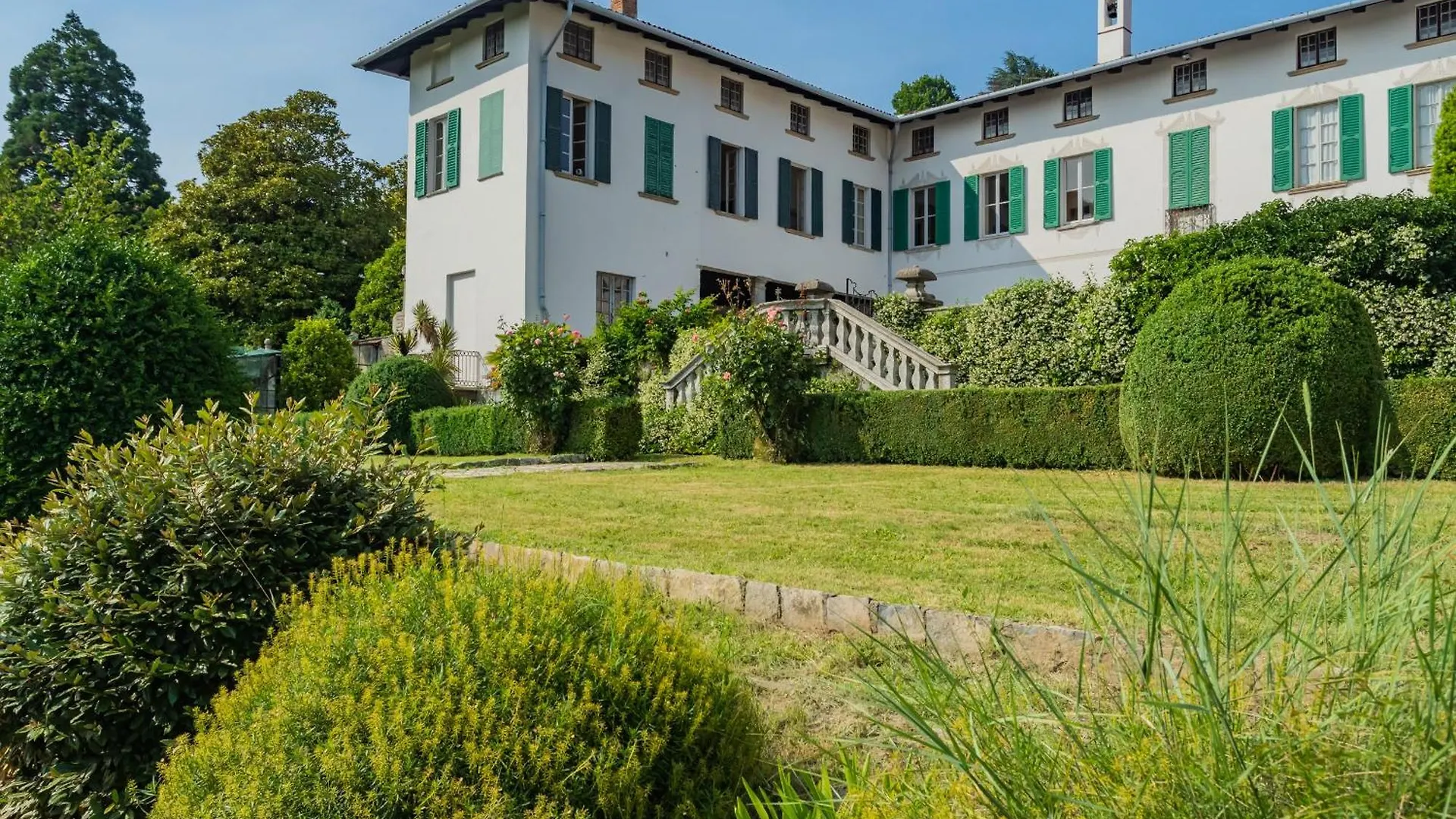 Luxury Apartments In Villa Cardinal Ciceri By Rent All Como San Fermo della Battaglia