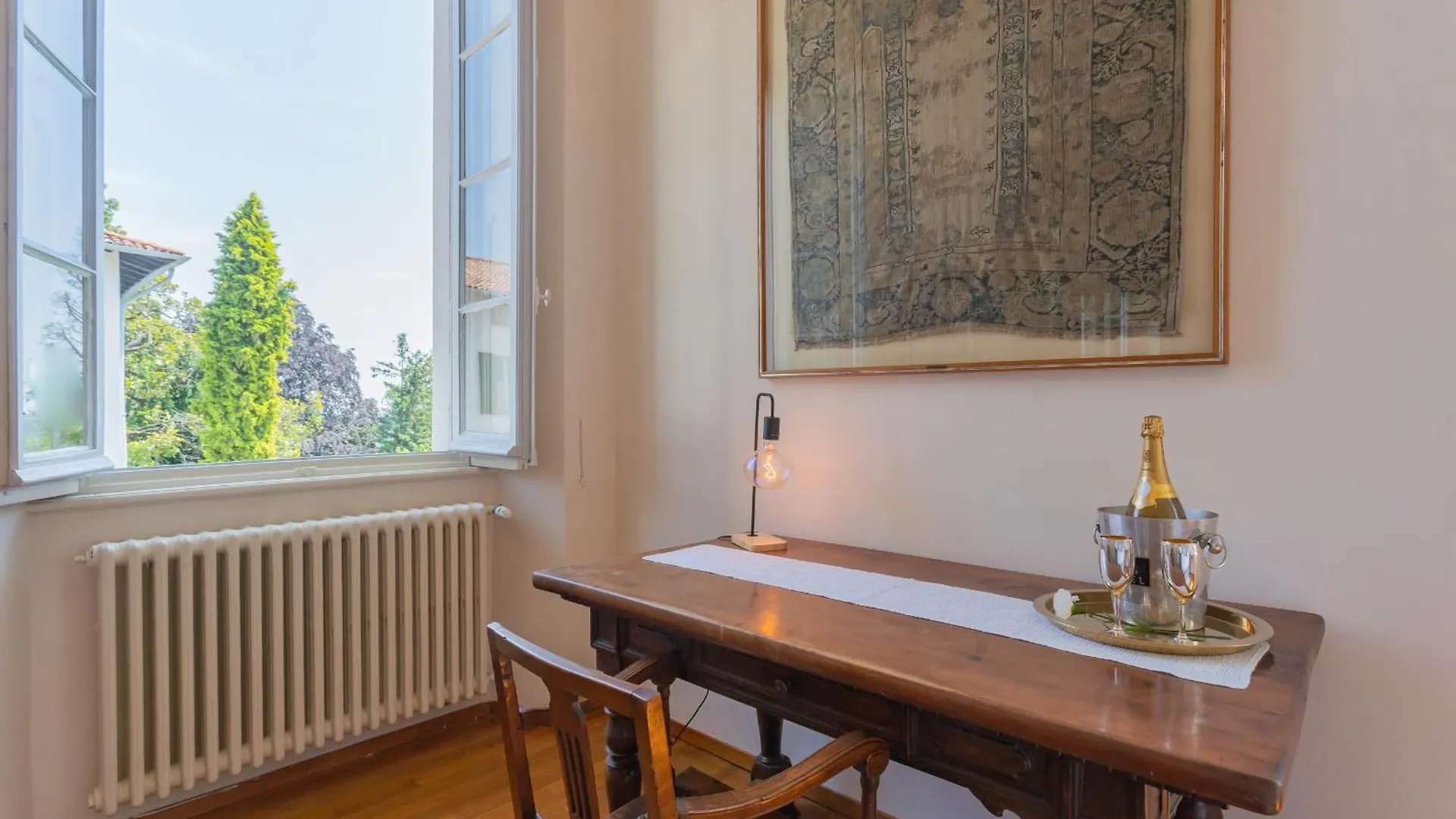 Luxury Apartments In Villa Cardinal Ciceri By Rent All Como San Fermo della Battaglia 0*,  Italy