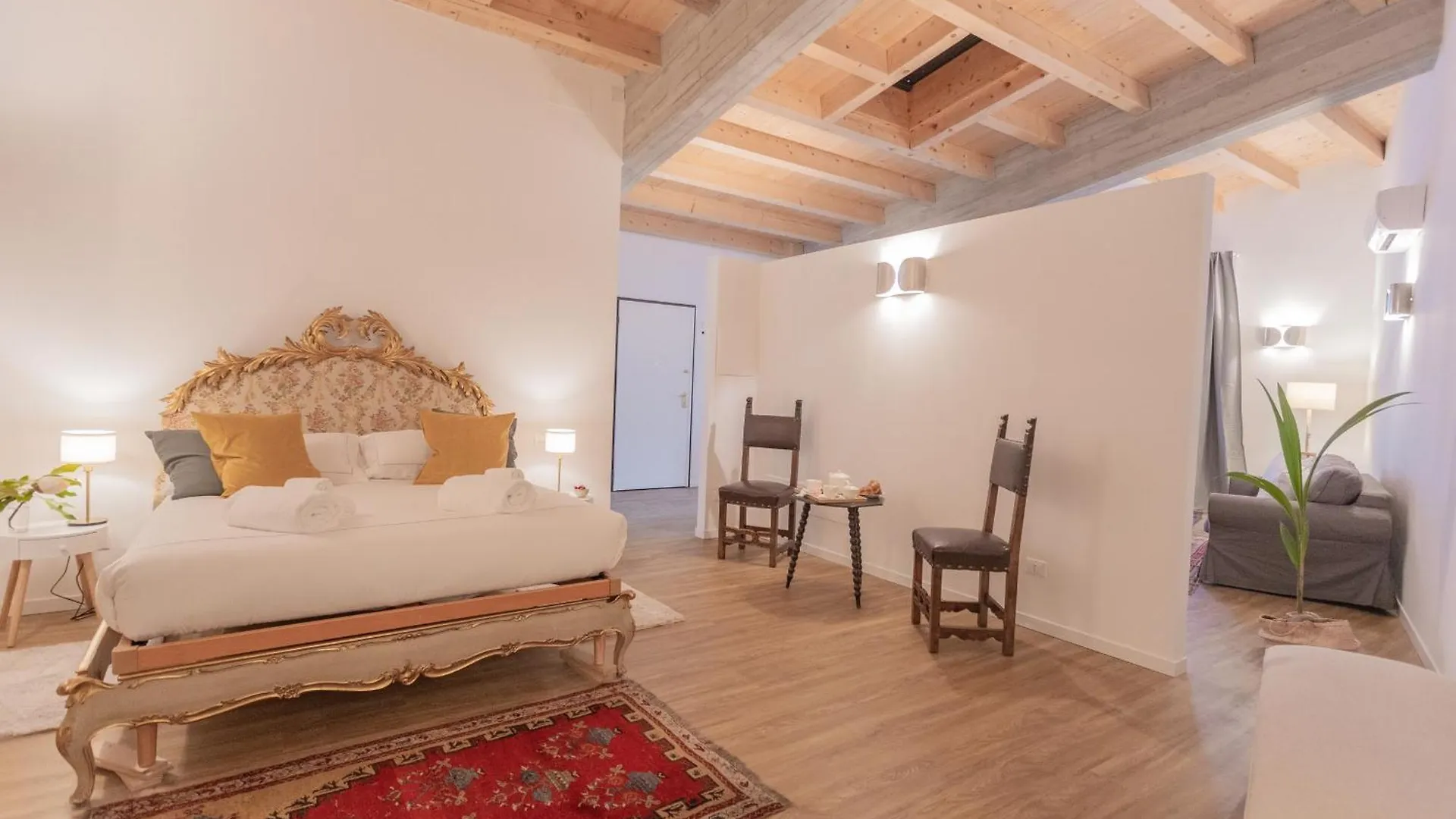 Luxury Apartments In Villa Cardinal Ciceri By Rent All Como San Fermo della Battaglia 0*,