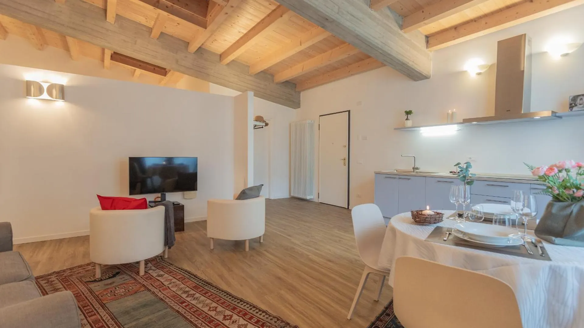 Luxury Apartments In Villa Cardinal Ciceri By Rent All Como San Fermo della Battaglia