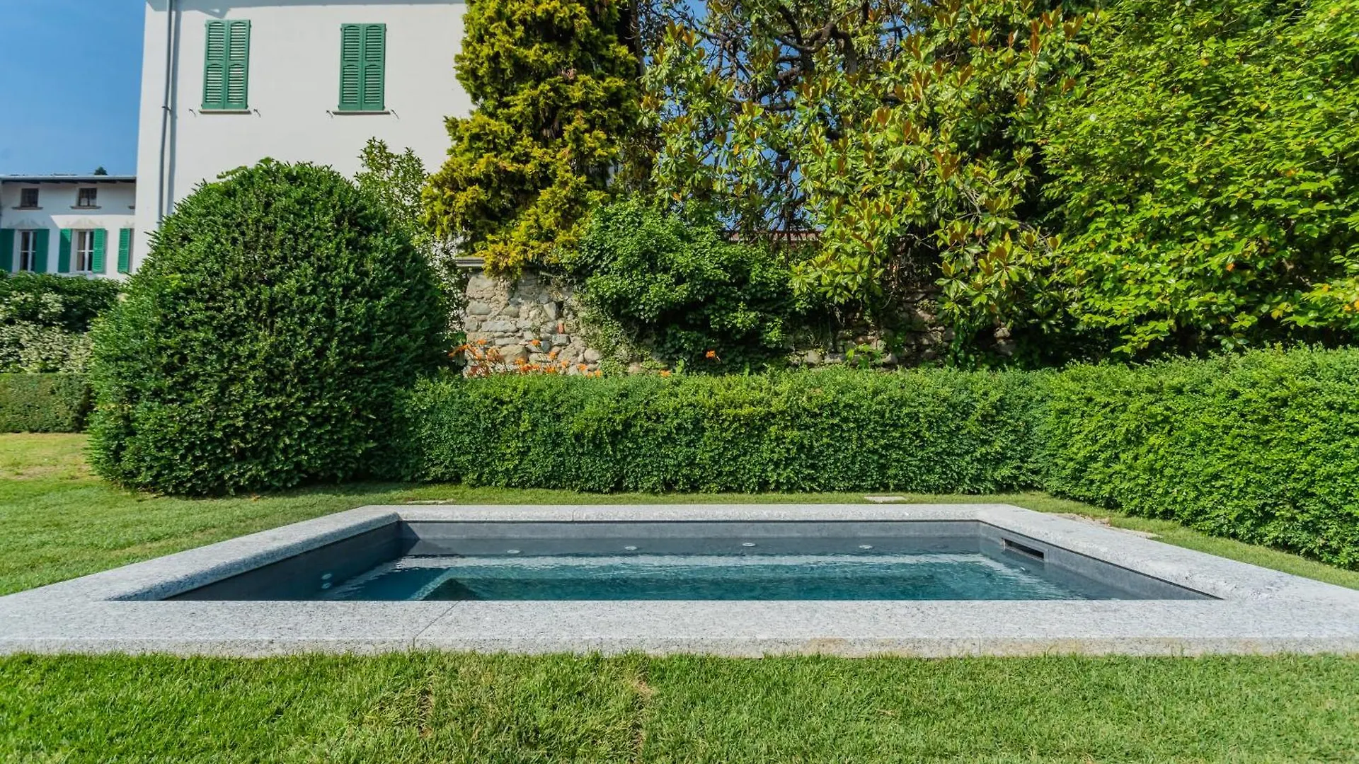 Luxury Apartments In Villa Cardinal Ciceri By Rent All Como San Fermo della Battaglia 0*,  Italy