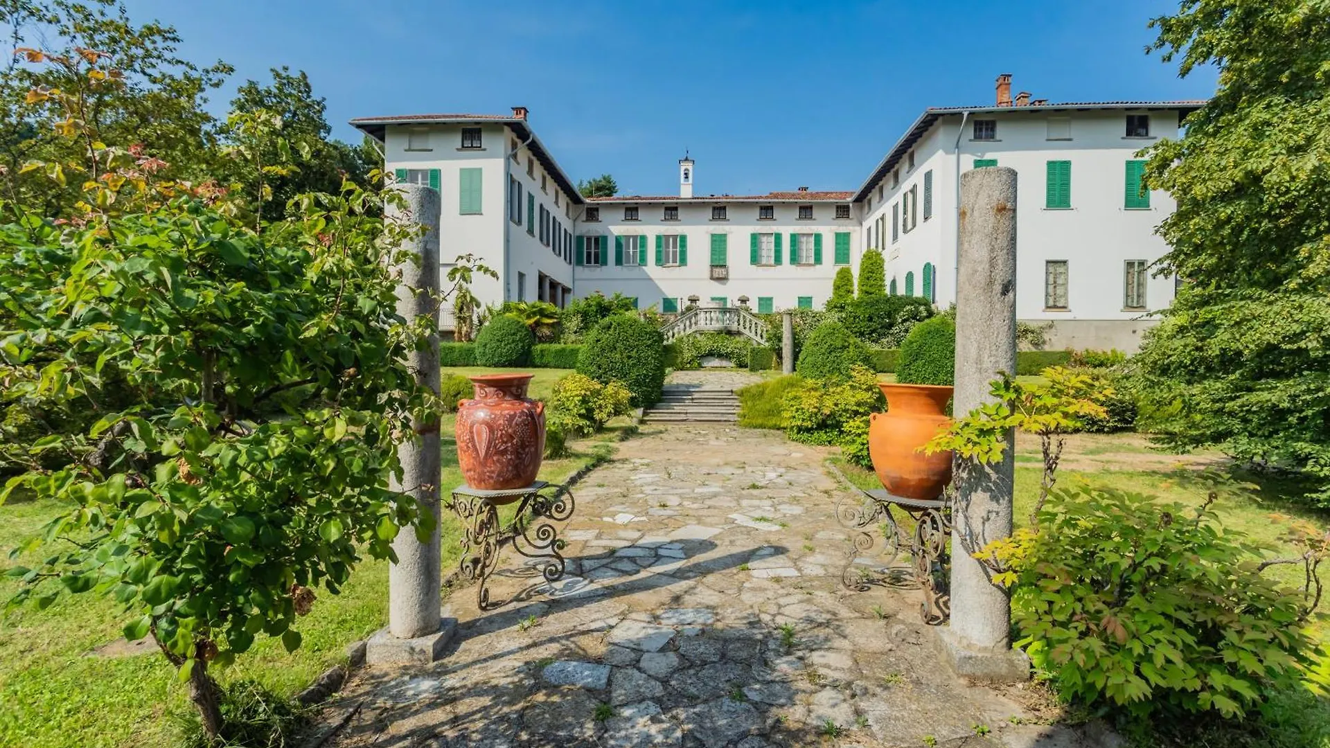 Luxury Apartments In Villa Cardinal Ciceri By Rent All Como San Fermo della Battaglia